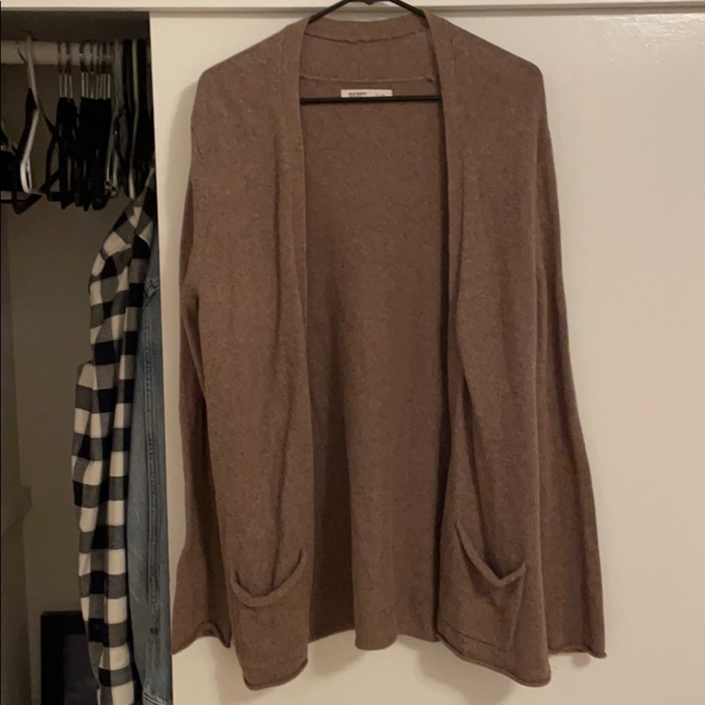 Brown cardigan with pockets